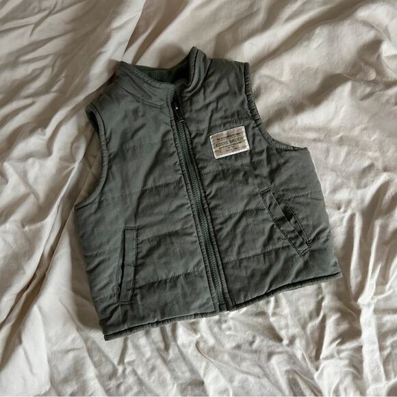 SALE💝 Baby Eddie Bauer Fleece Lined Puffer Vest - Picture 1 of 6